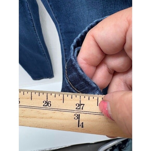 Ava & Viv Women's Plus Size Jeans Size 22W Skinny Leg Stretch - Picture 6 of 9